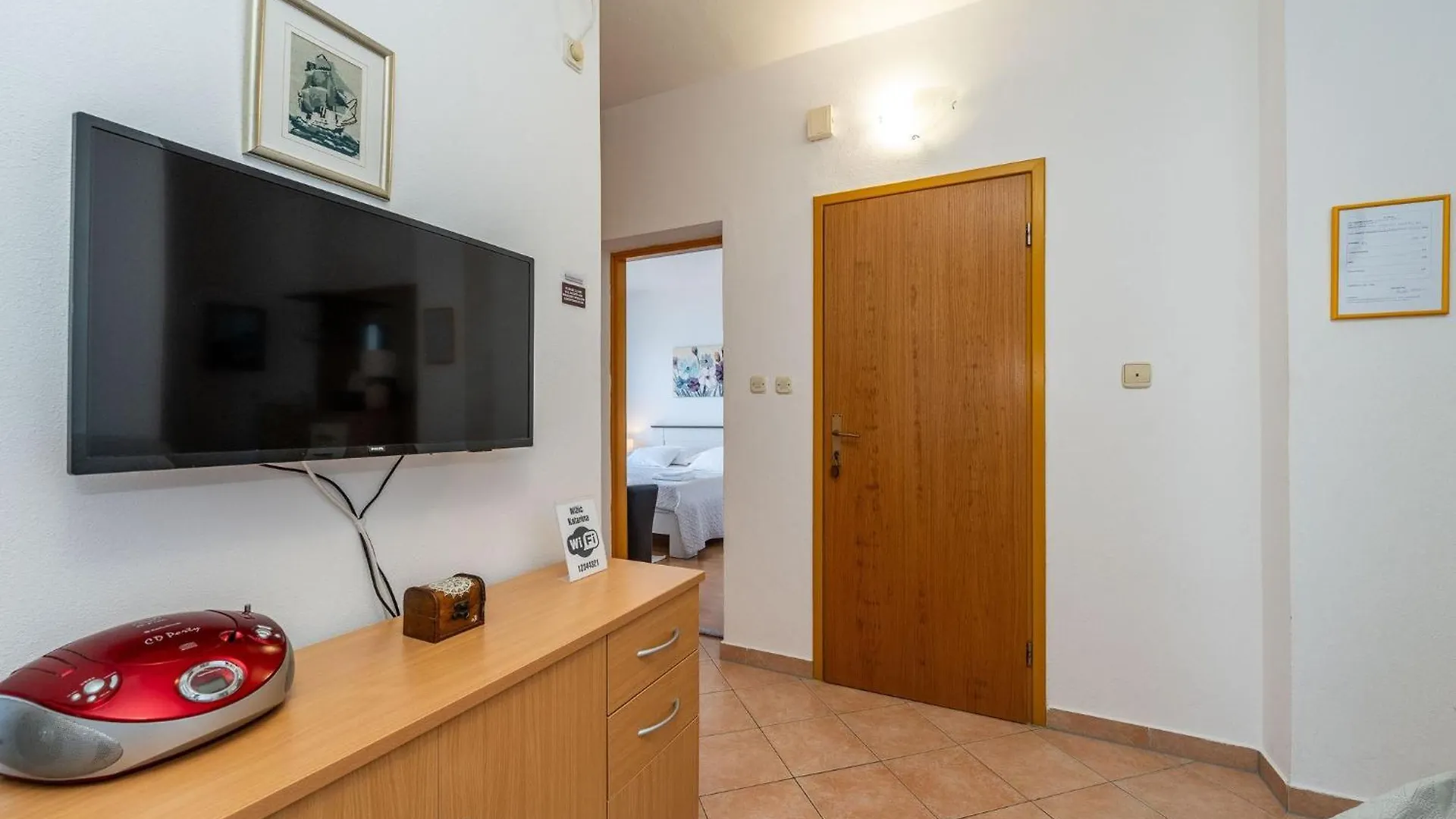Apartment By The Sea And With Beautiful View, 2 Bedrooms, 4 Persons Kali